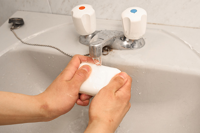 固形石けんのぬめり防止